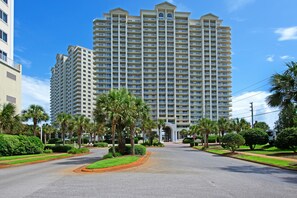 Exterior - Amazing ocean-view condo across street from beach with heated pools & game room (Miramar Beach)