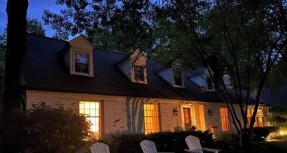 Fox Knoll 2- Studio-Sleeps 2-Grand Park, Concerts, Butler! Park-Like Setting!