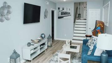 Smart-TV, Kamin, Videospiele, Stereoanlage