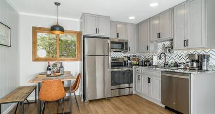 Ursus Slumber -Hot Tub, Stunning Views, 3bdr/2bath