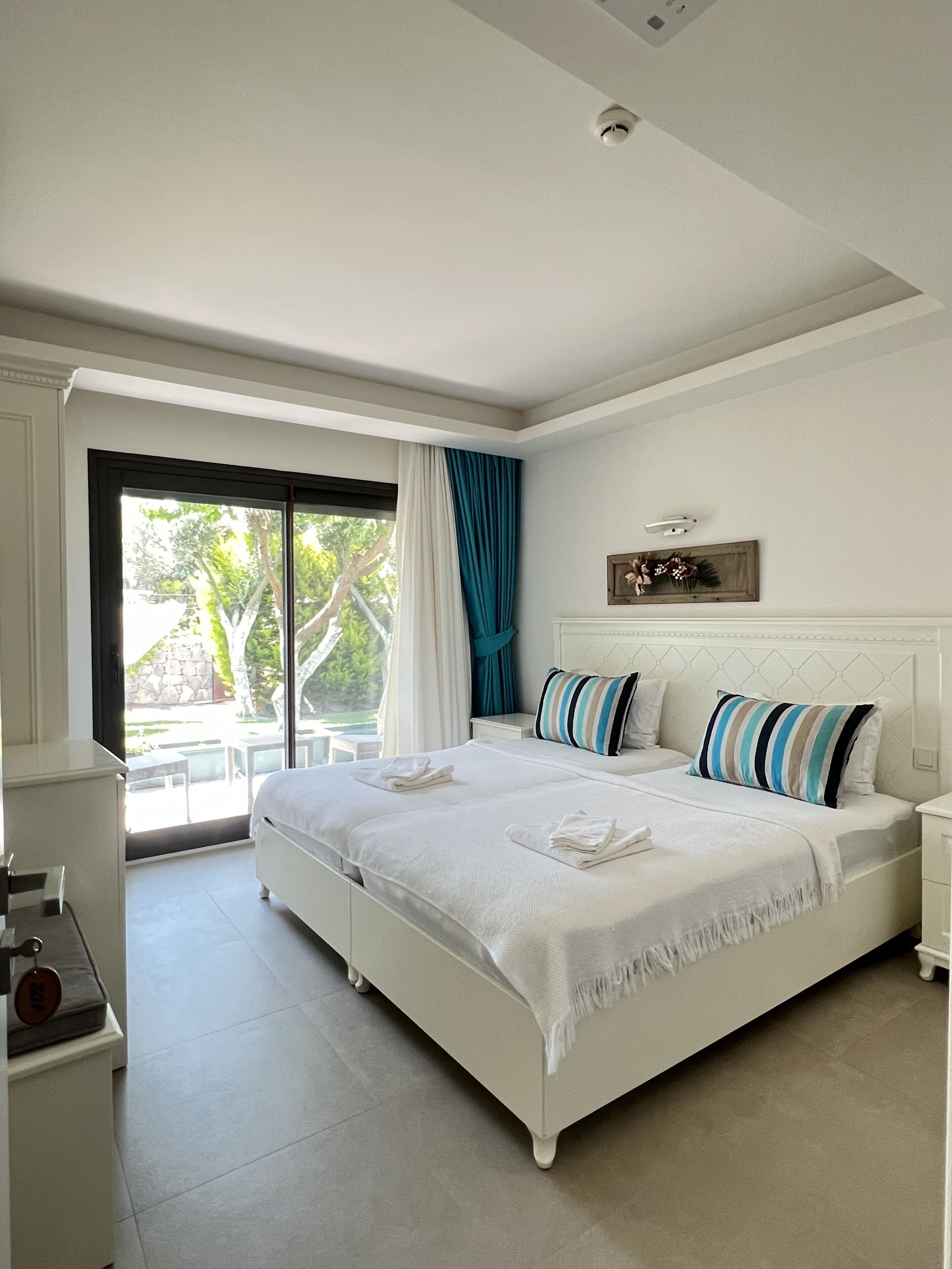 Egyptian cotton sheets, premium bedding, memory-foam beds, minibar