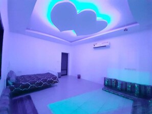 2 間睡房、熨斗/熨衫板、床單、方便輪椅出入