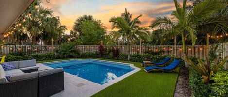 Een verwarmd zwembad