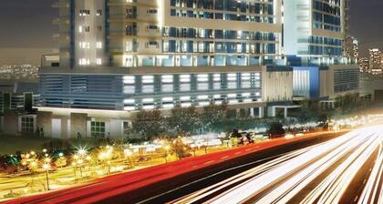 The Loop 2-BR CONDO Fully Air-conditioned with Wifi, Sofa Bed & Water Dispenser