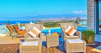Villa Genevieve - a villa that sleeps 6 guests in 3 bedrooms
