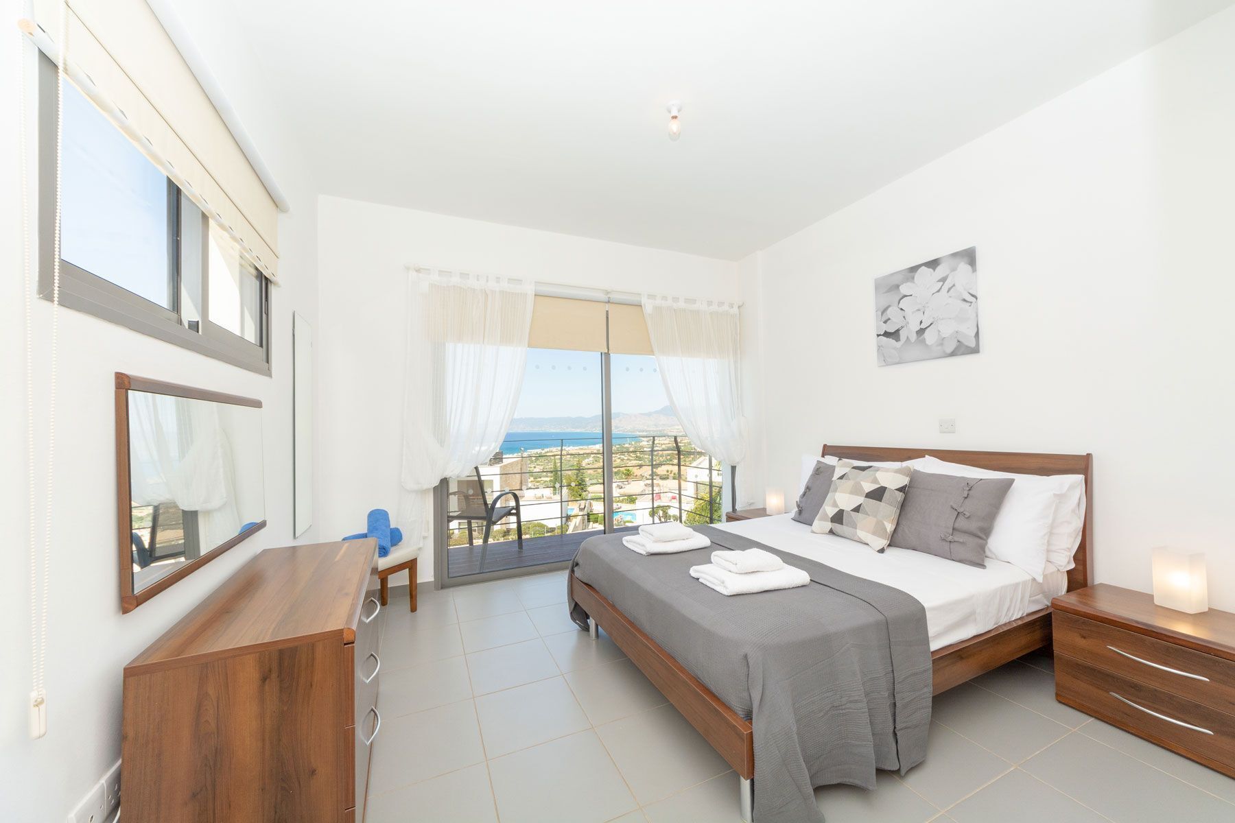 3 bedrooms, iron/ironing board, free WiFi