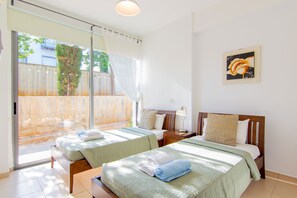 3 bedrooms, iron/ironing board, free WiFi