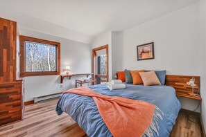 3 Schlafzimmer, Schreibtisch, Reisekinderbett, kostenloses WLAN