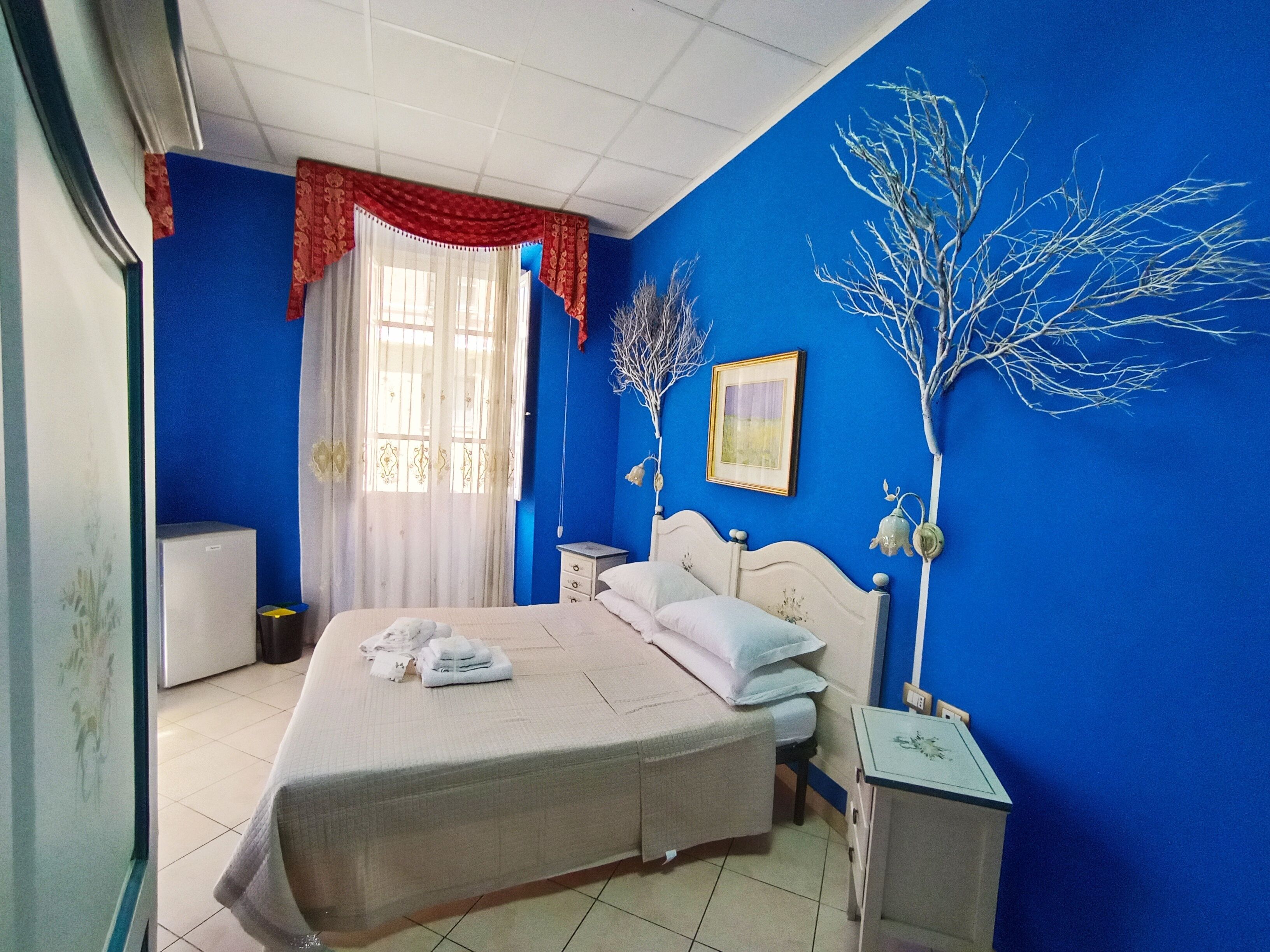 5 chambres, lit parapluie, Wi-Fi gratuit, draps fournis