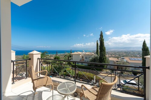 Villa Maya -  a villa that sleeps 6 guests  in 3 bedrooms