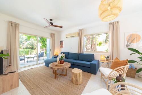 Villa Panacea -  a villa that sleeps 6 guests  in 3 bedrooms