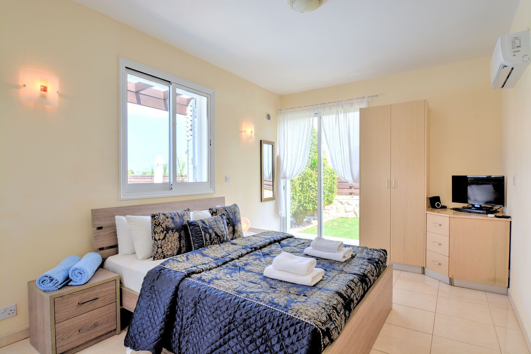 3 soverom, strykejern/-brett og wi-fi (inkludert)