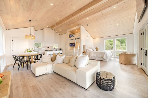 Smart TV, fireplace, video games, music library