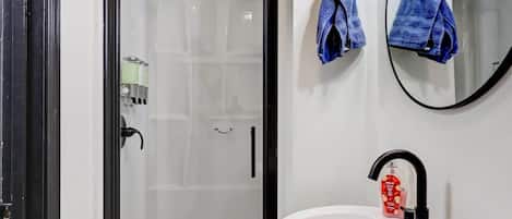 Hair dryer, towels