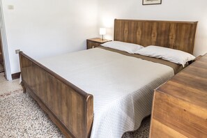 3 sovrum och sängkläder