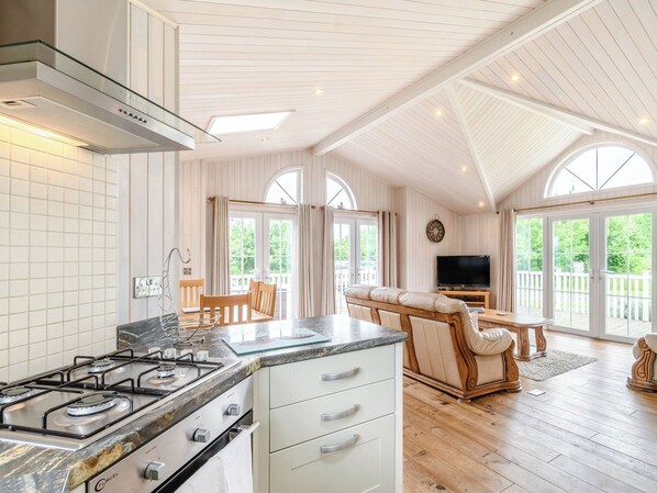 Dishwasher, high chair