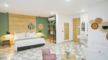 Suíte estúdio superior | Individualmente decorados, individualmente mobiliados, roupa de cama
