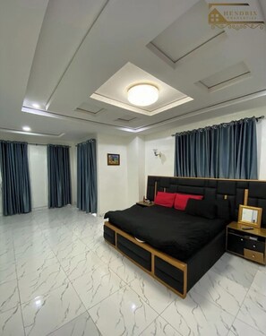 4 Schlafzimmer, WLAN