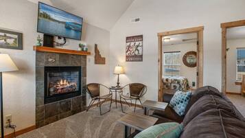 TV connectée, cheminée