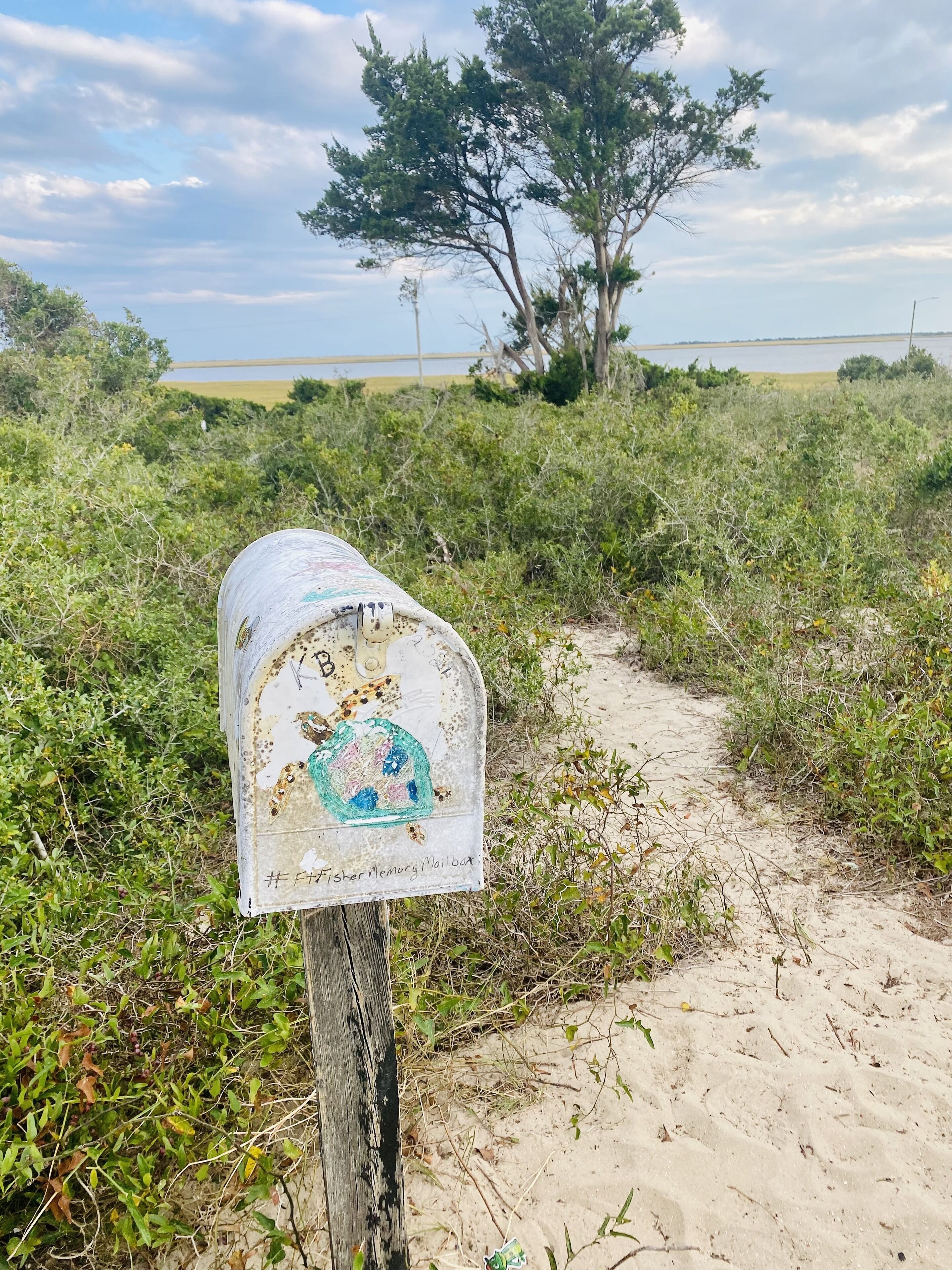 Leave a note in the Ft Fisher Memory Mailbox