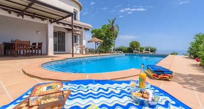 La Torre Cajiz by Ruralidays