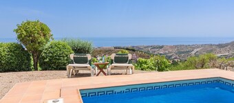 La Torre Cajiz by Ruralidays