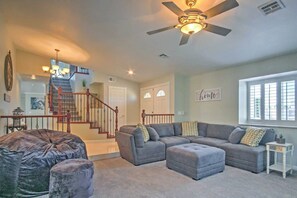 Smart TV, fireplace, video games, ping pong