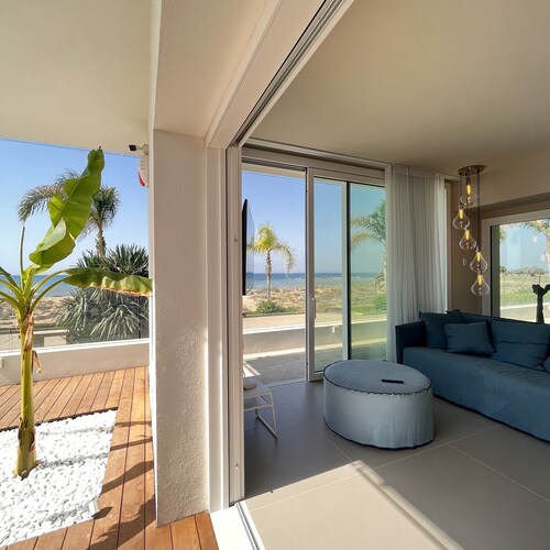 Beachside Luxury Apartment Playa Grande