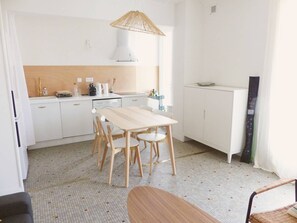 Fridge, microwave, dishwasher, toaster - HOSSEGOR. Central beach. Flat for 4 persons. Free Wifi. (SOORTS HOSSEGOR)