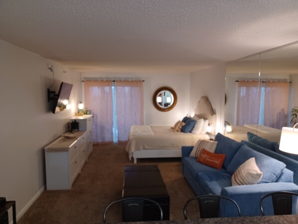 Wifi gratis y ropa de cama 