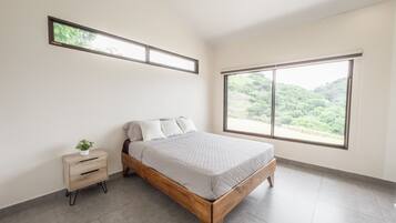 3 chambres, fer et planche Ă repasser, Wi-Fi gratuit, draps fournis