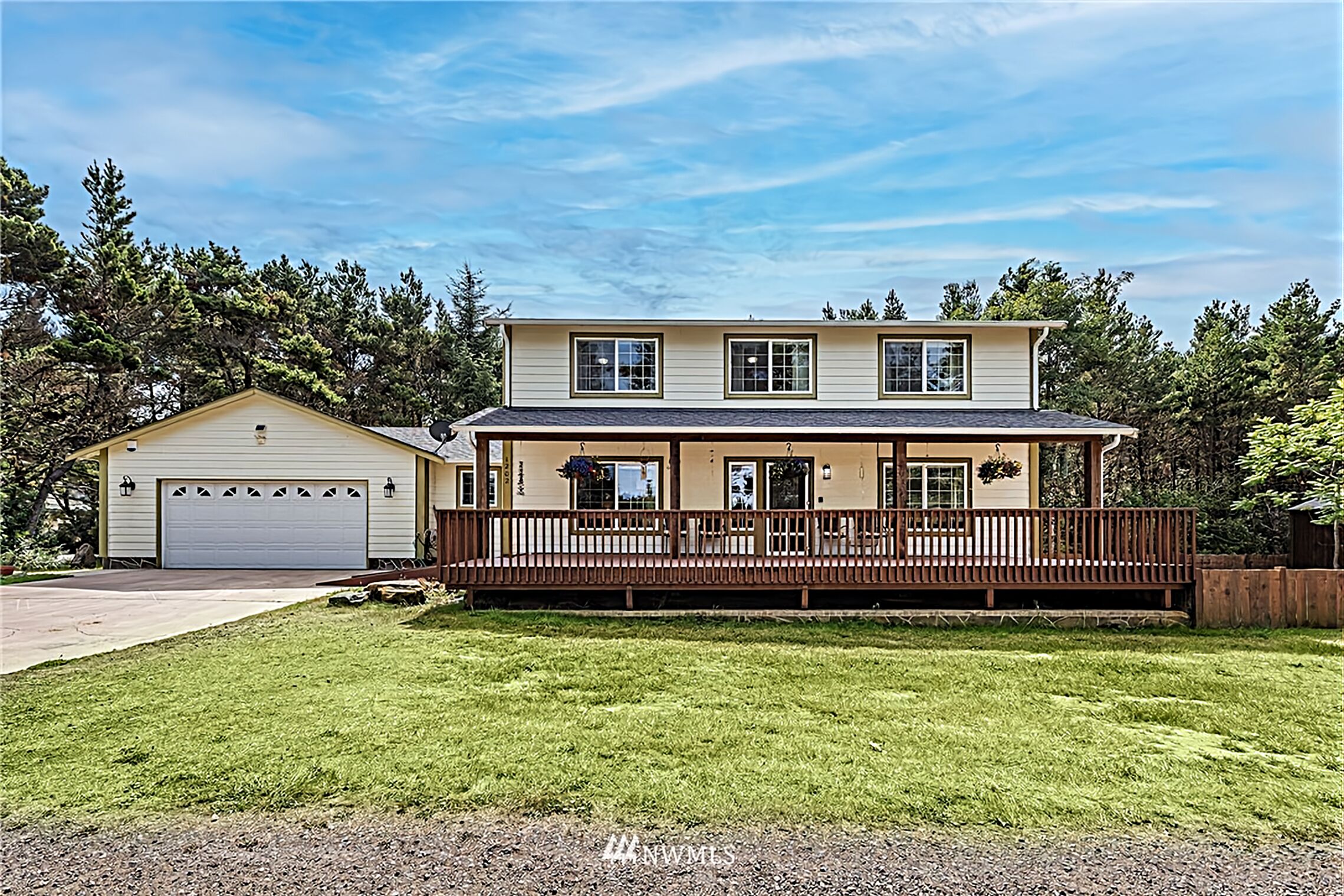 Luxury 5 bdrm | lighthouse view | dog friendly, ADA accessible