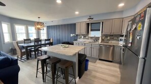 Private kitchen - So Close to Everything! + Ocean Views (Ocean City)