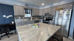 Private kitchen - So Close to Everything! + Ocean Views (Ocean City)