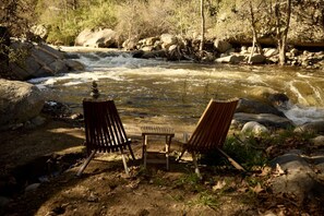 Property grounds - Paradise Ranch Inn- Awake House Hot Tub,Sauna. (Three Rivers)