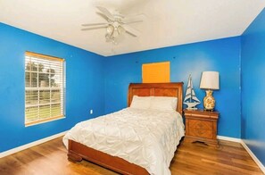 6 bedrooms, WiFi