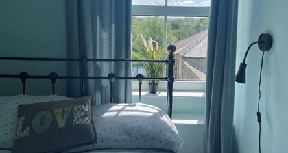 2-Bed Flat in Summerbridge Harrogate, Pet Friendly