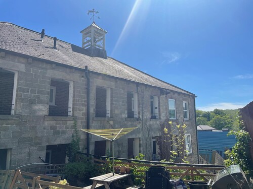 2-Bed Flat in Summerbridge Harrogate, Pet Friendly