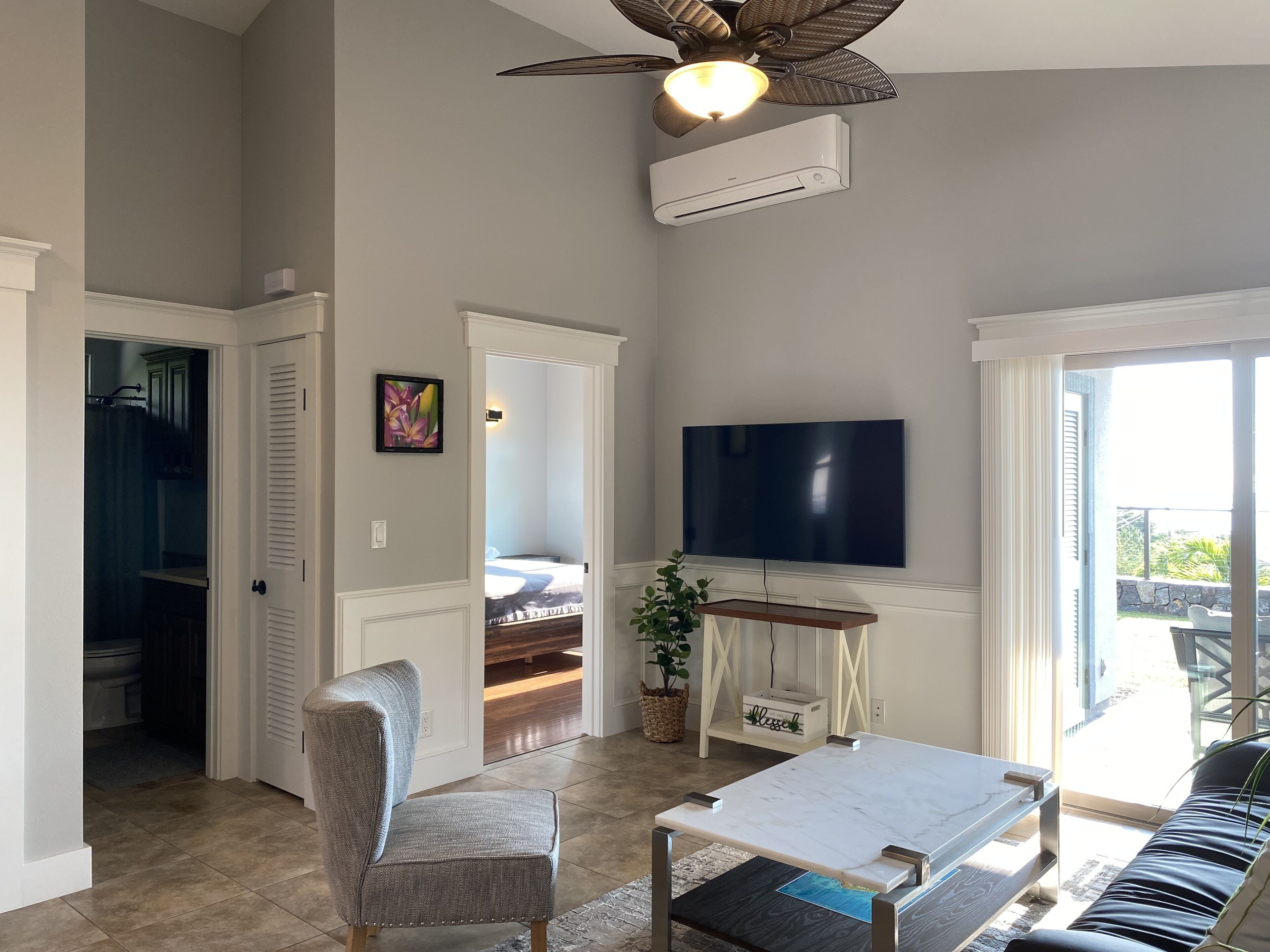 new-2-bedroom-guesthouse-with-mountain-ocean-view-to-hawaii
