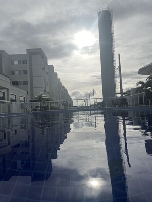 Outdoor pool - @nuestroapenlaplaya (Cabedelo)