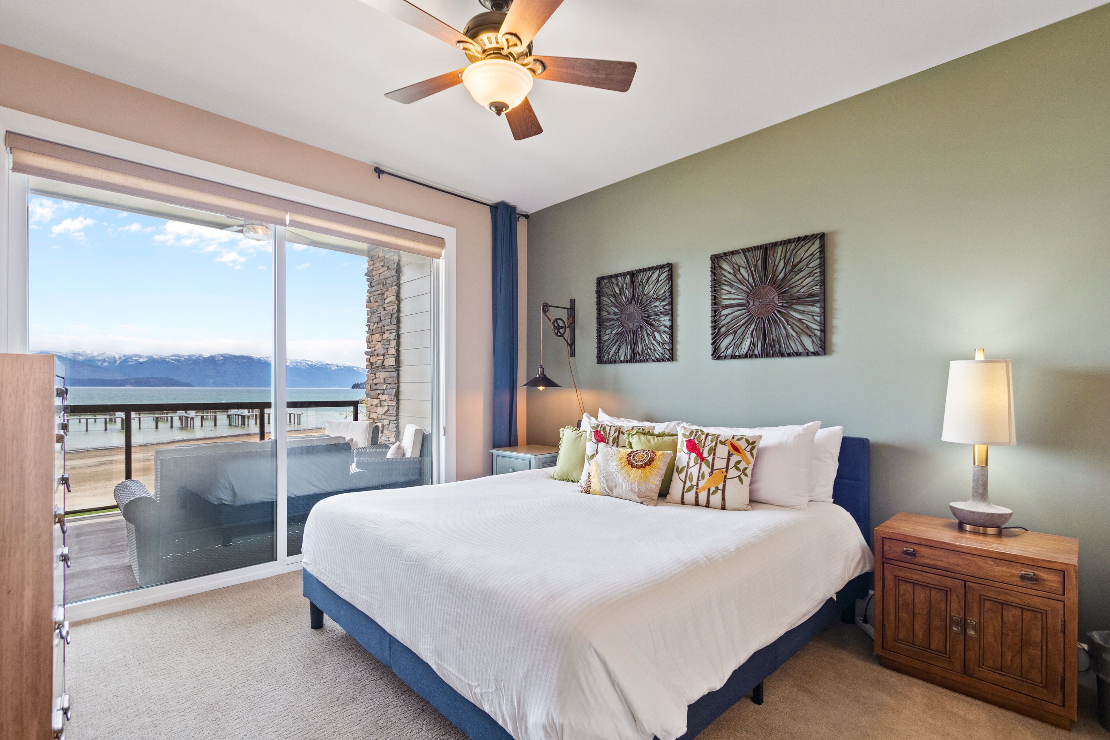 1 bedroom, internet, bed sheets