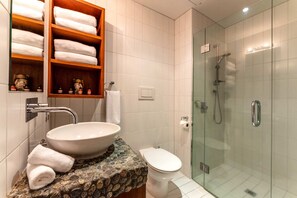 Dusche, Haartrockner