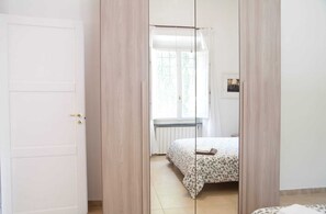 1 bedroom, iron/ironing board, free WiFi