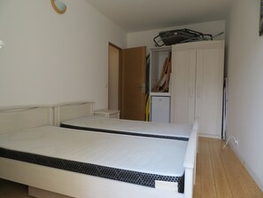 2 Schlafzimmer, Bügeleisen/Bügelbrett, Rollstuhlgeeignet