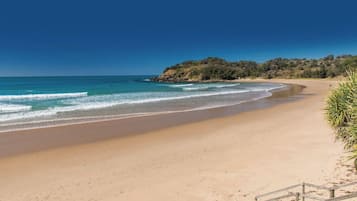 Beach nearby, sun-loungers
