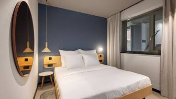 1 ุบุฑูุฉ ููู
ููุงู ูุงู ู
ุฌุงููุง