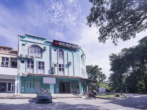 Hotel O Night Queen salak Tinggi