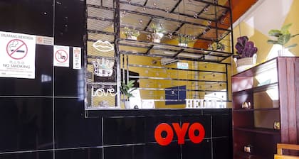 Hotel O Night Queen salak Tinggi