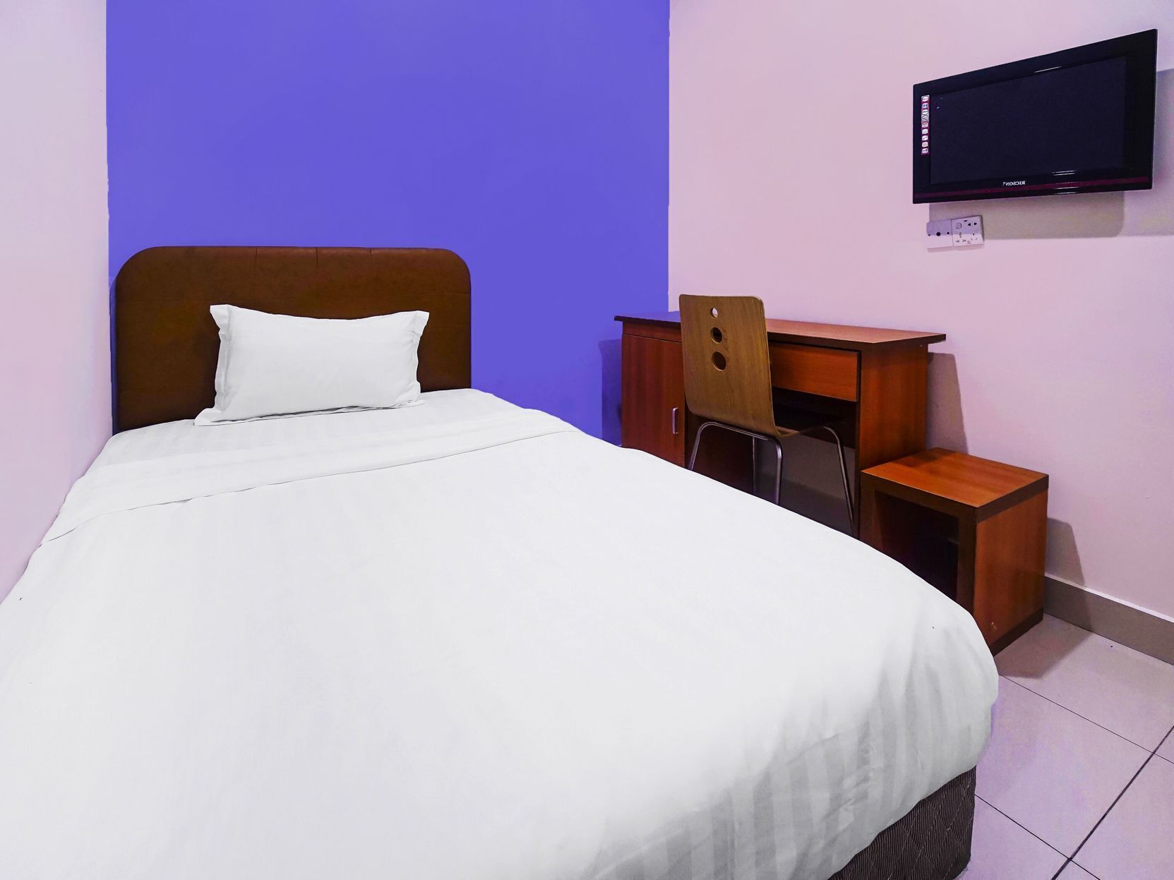 Wifi gratis y ropa de cama 