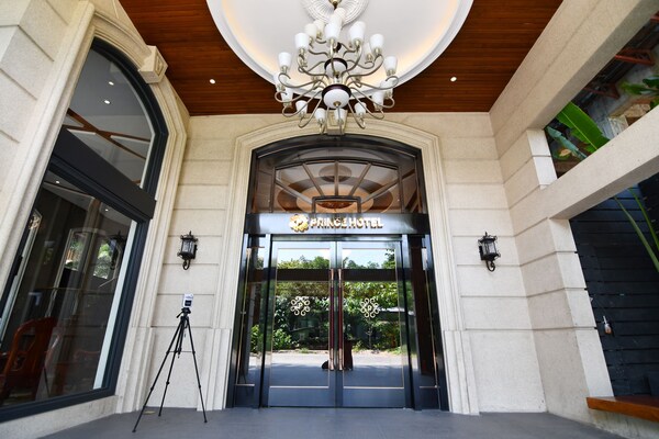 Prince Hotel - Yangon